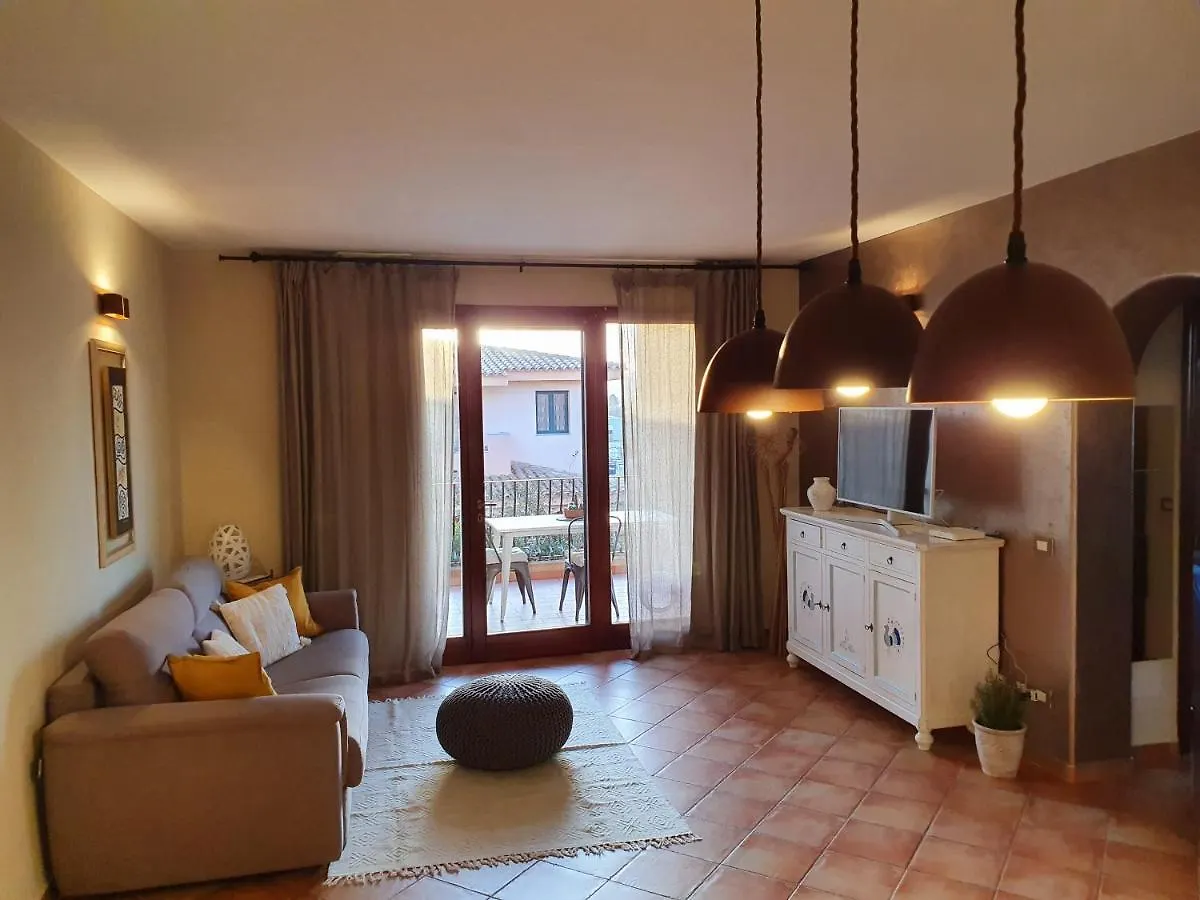 Spazioso Appartamento Con Terrazza A Due Passi Dal Centro Villasimius