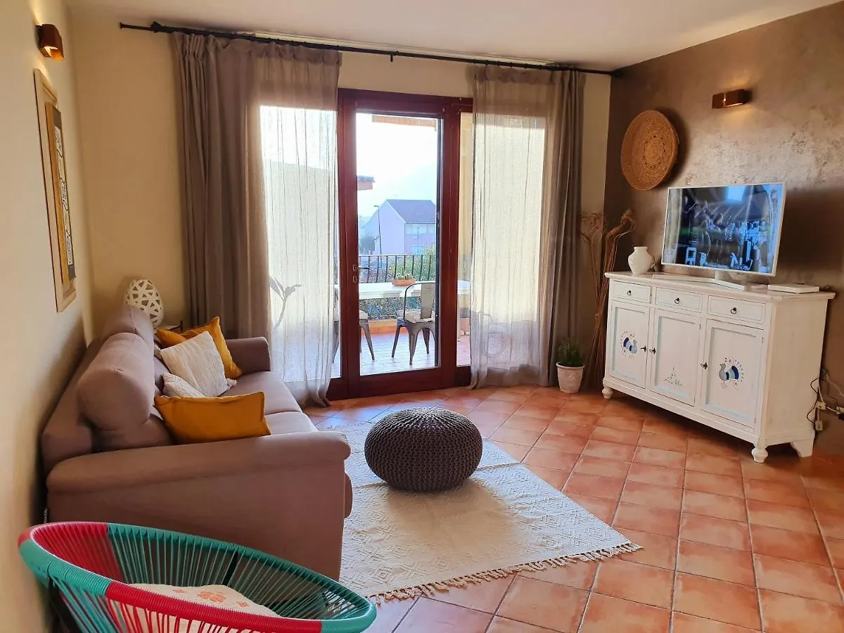 Casa vacanze Spazioso appartamento con terrazza a due passi dal centro Villasimius